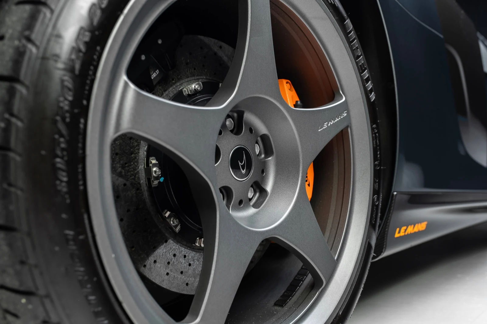 2015 McLaren 650S LM Coupe ( Le Mans Special Edition 1/50 ), 20/30