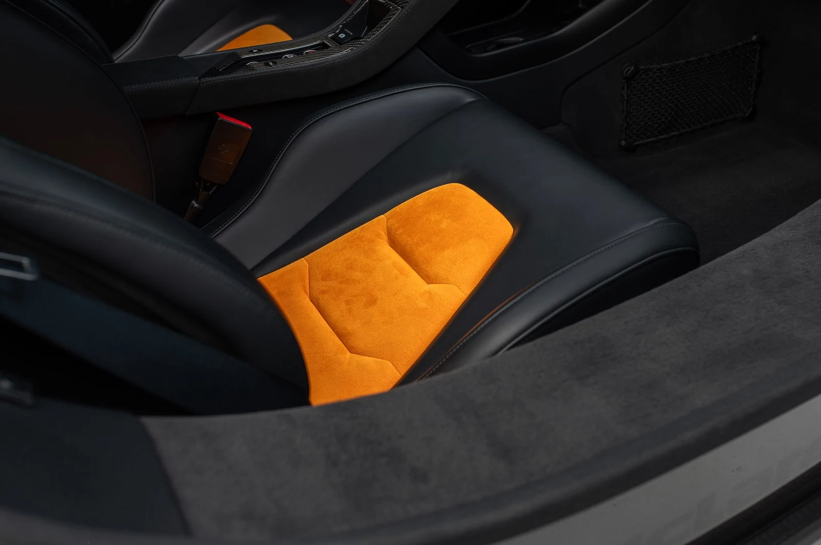 2015 McLaren 650S LM Coupe ( Le Mans Special Edition 1/50 ), 24/30