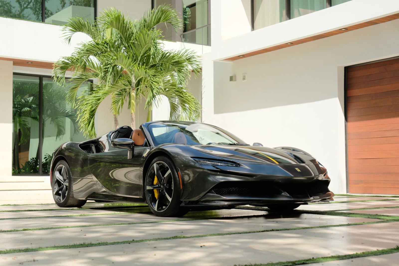 2022 Ferrari SF90 Spider, 24/30