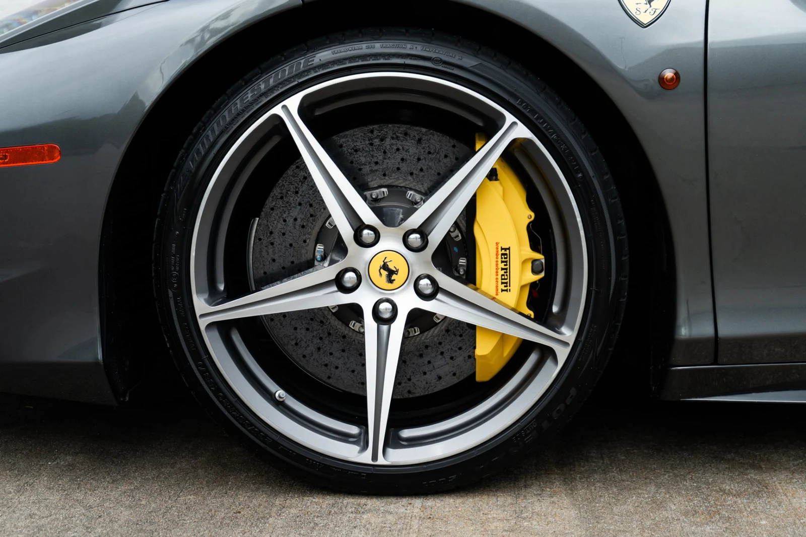 2013 Ferrari 458 Italia, 25/30