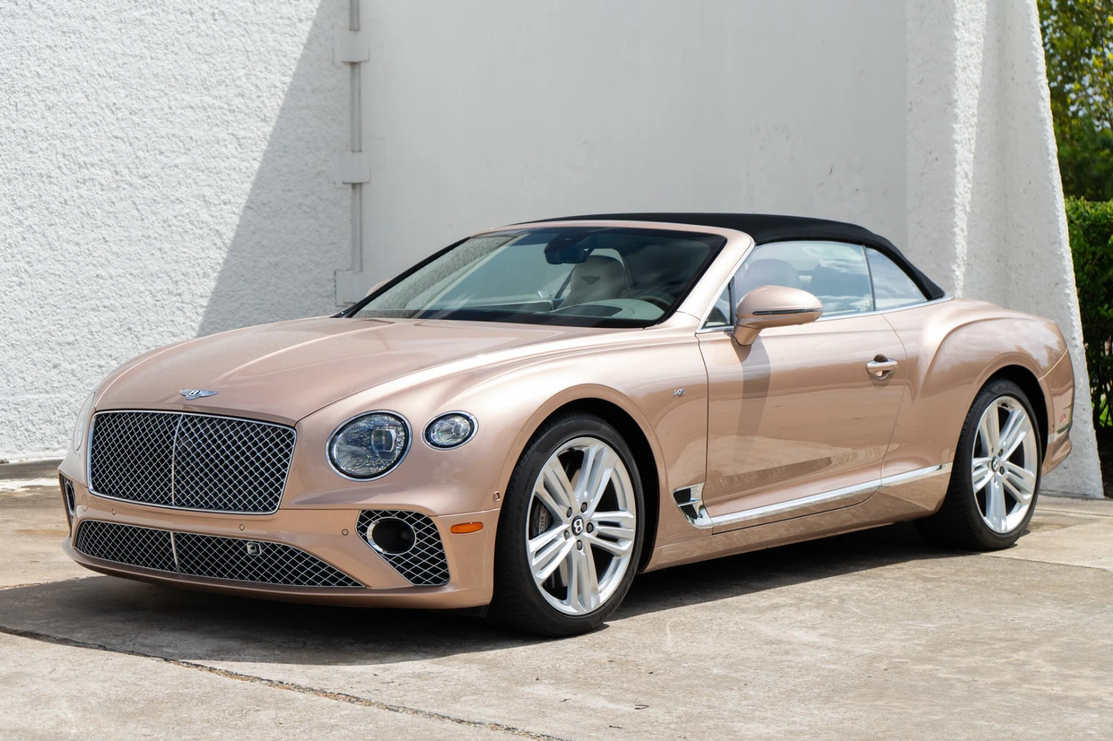 2022 Bentley Continental GTC V8, 5/30