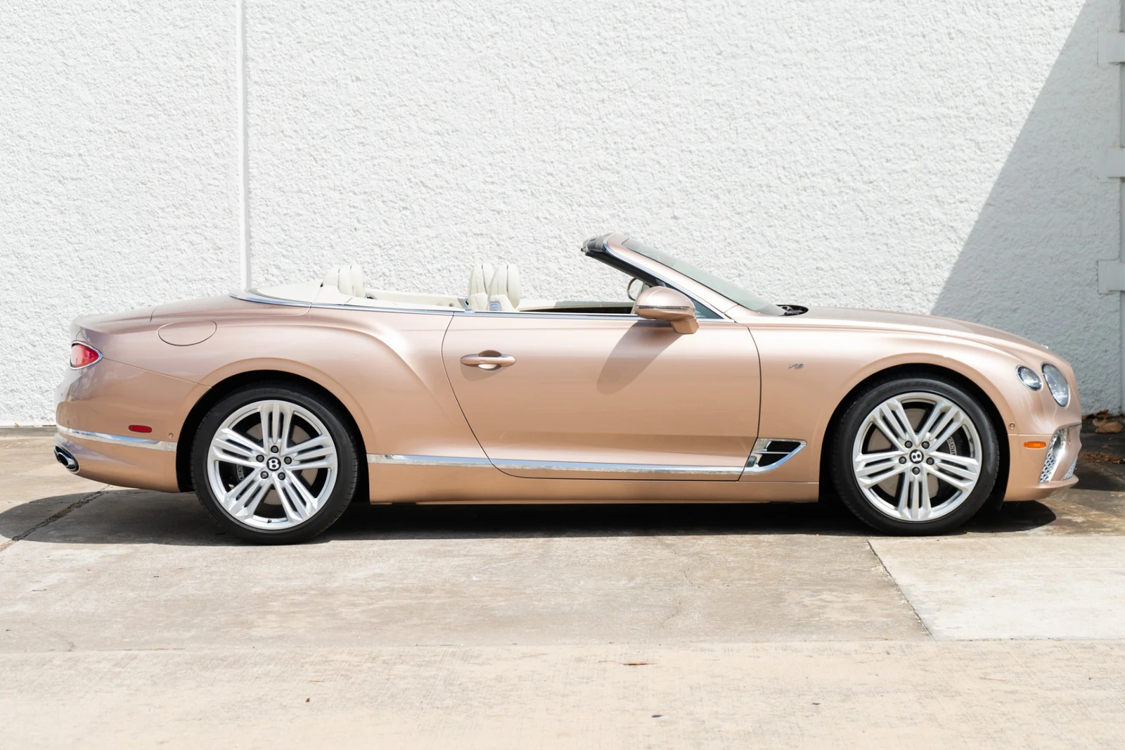 2022 Bentley Continental GTC V8, 10/30