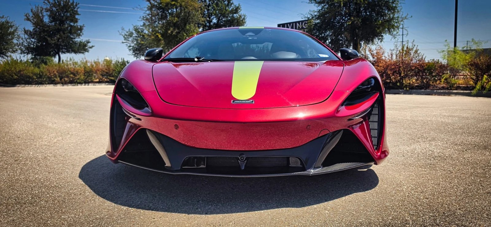 2024 McLaren Artura, 3/30
