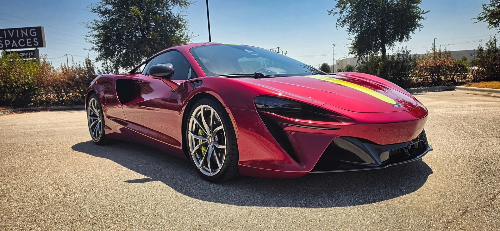 2024 McLaren Artura, 5/30