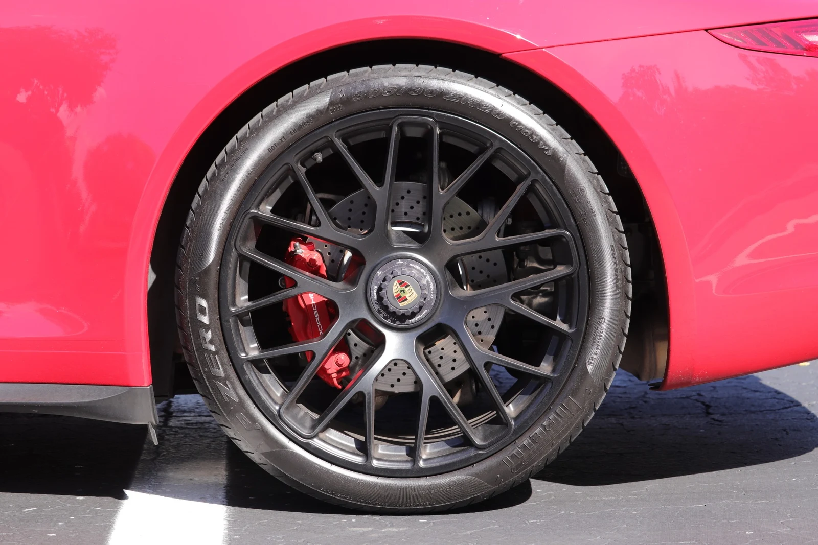 2016 Porsche 911 (991.1) Targa 4 GTS, 12/30