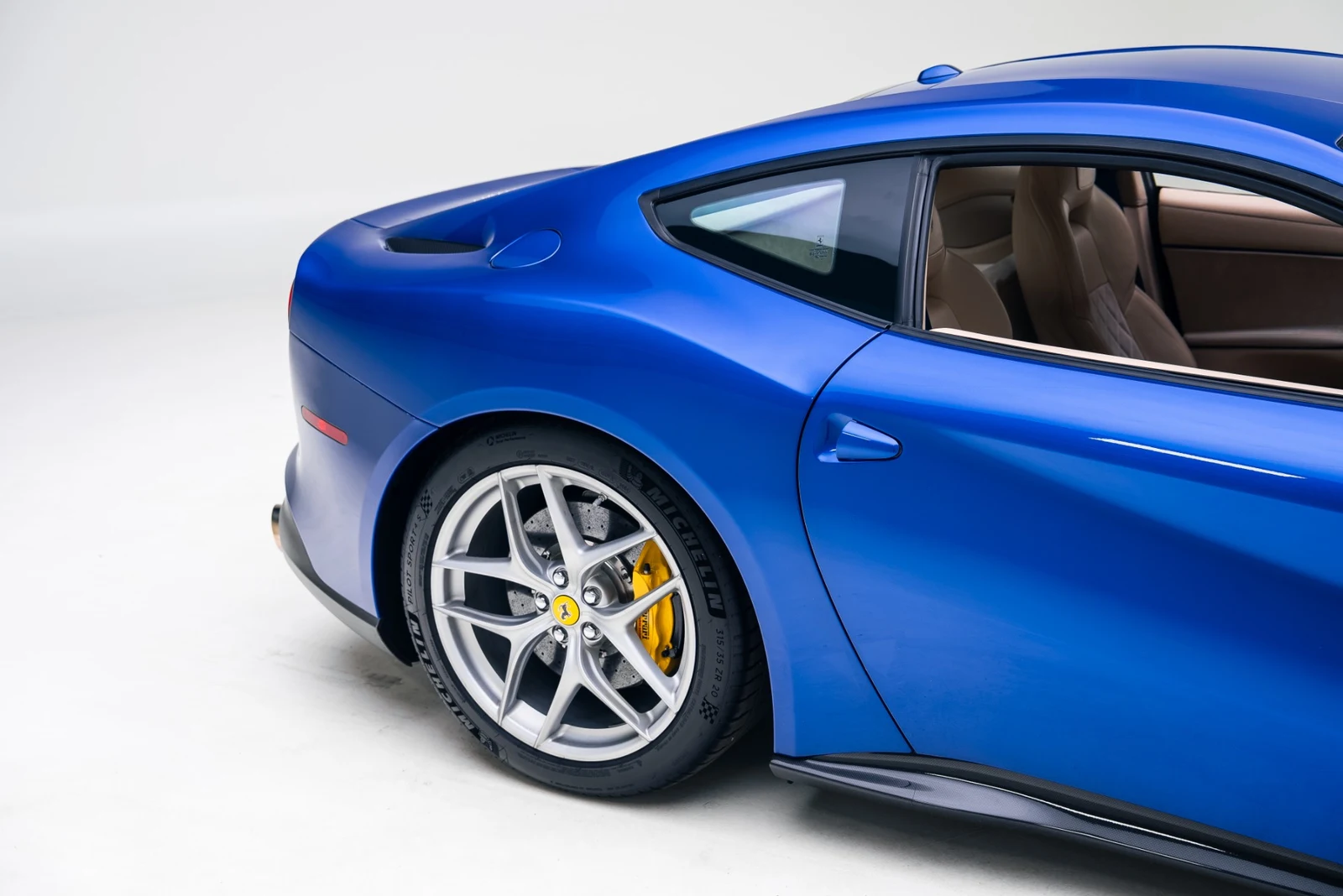 2016 Ferrari F12berlinetta, 18/30