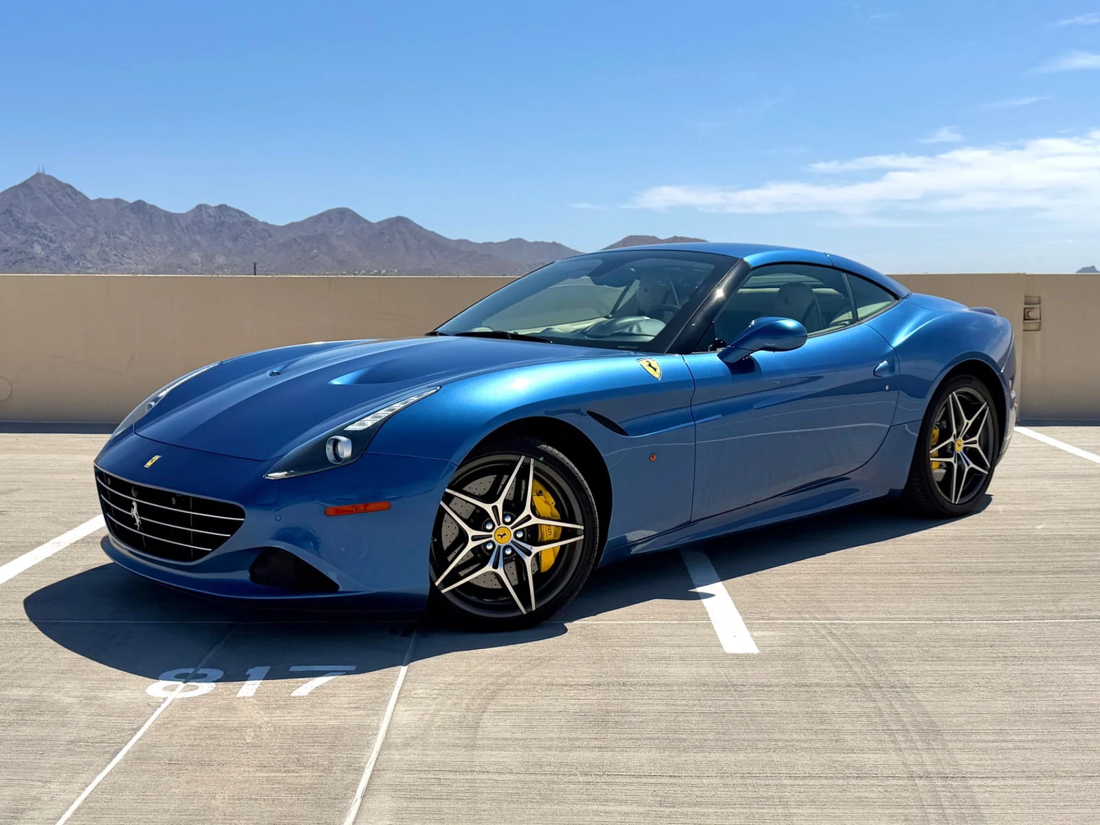 2015 Ferrari California T, 10/30