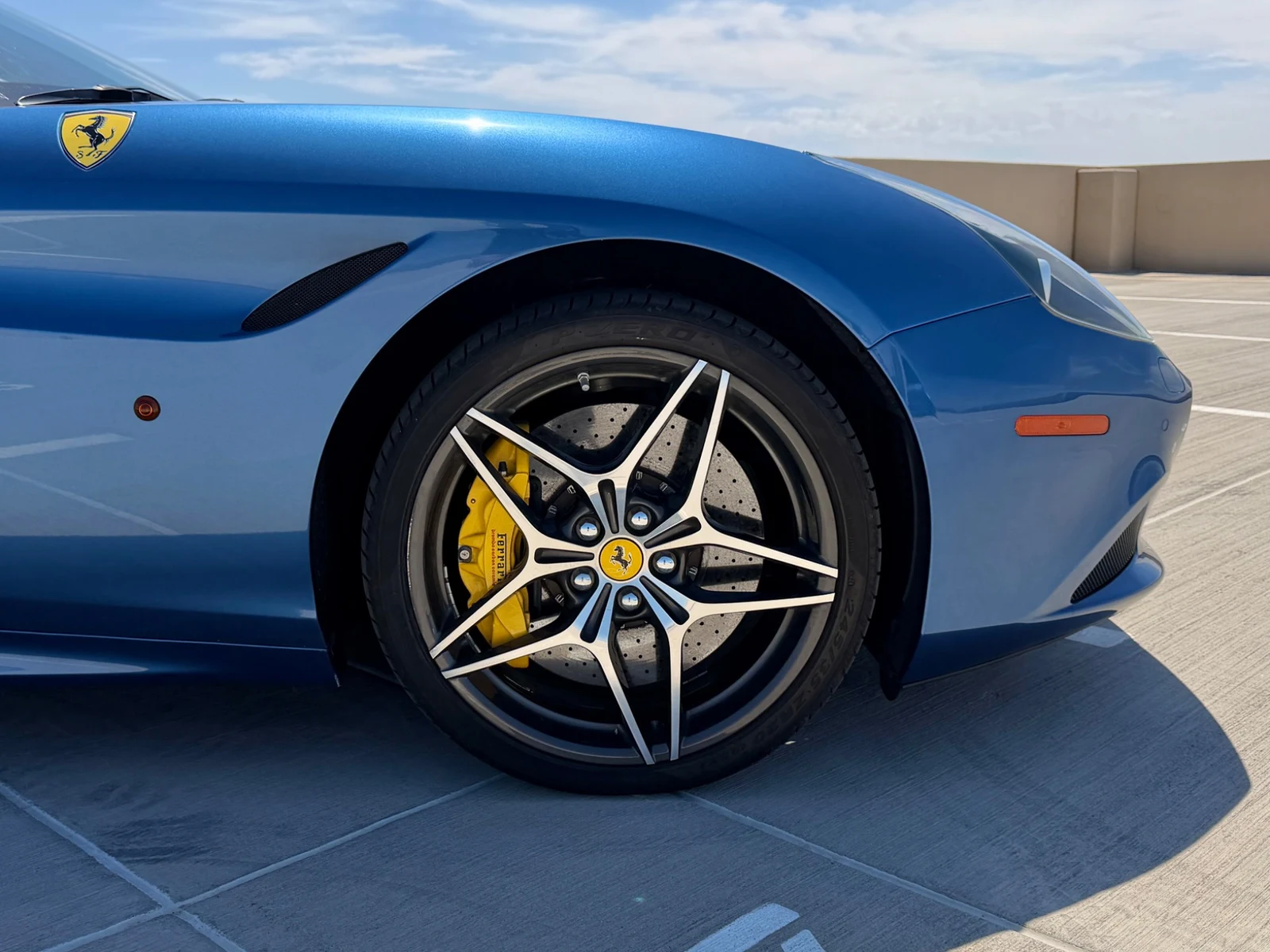 2015 Ferrari California T, 13/30