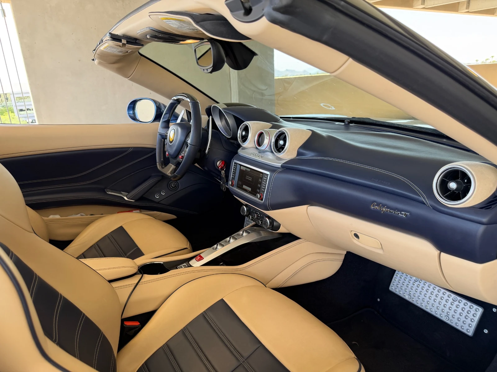 2015 Ferrari California T, 27/30