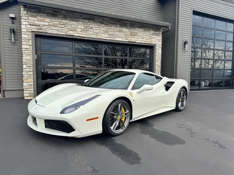 2019 Ferrari 488 GTB, 28/30