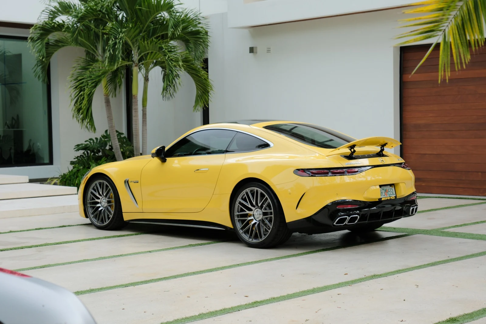 2024 Mercedes-Benz AMG GT 63, 25/30