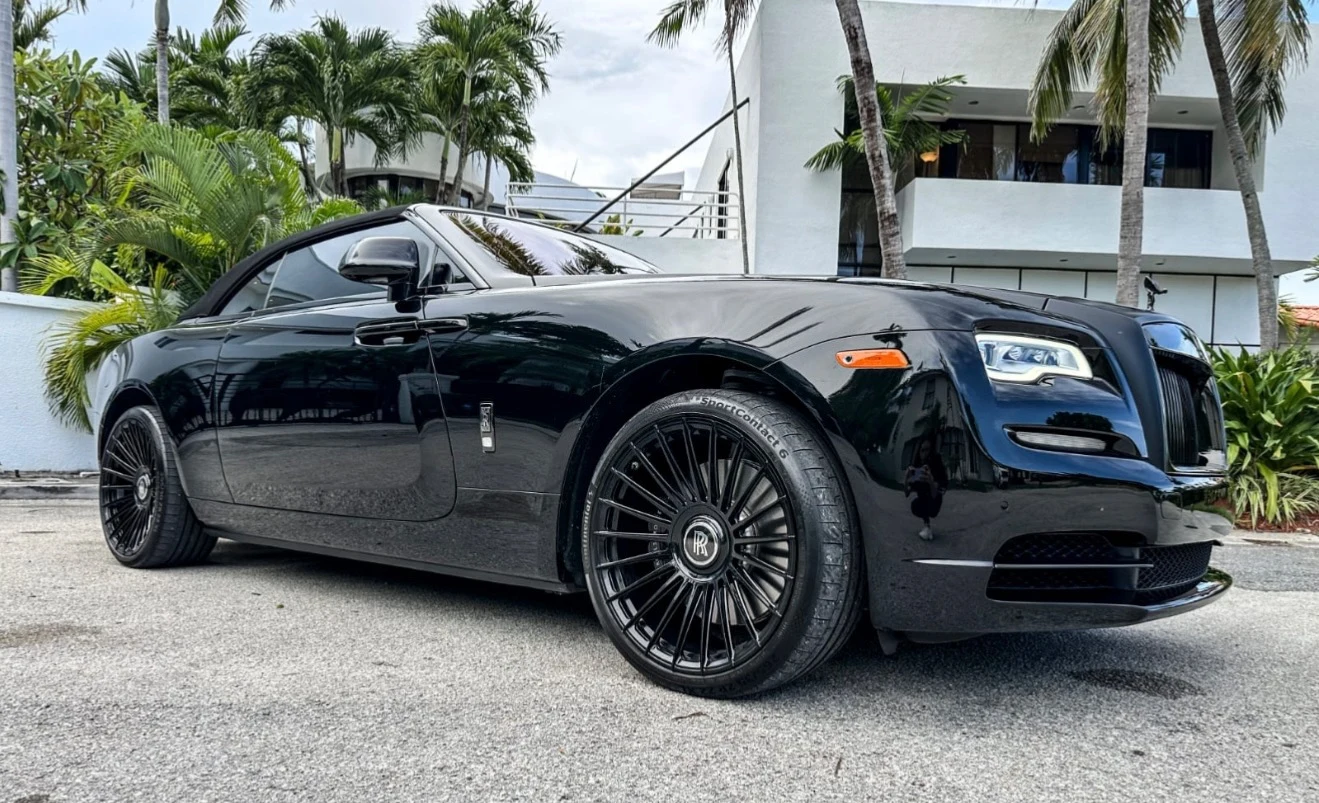 2020 Rolls-Royce Dawn Black Badge, 10/28