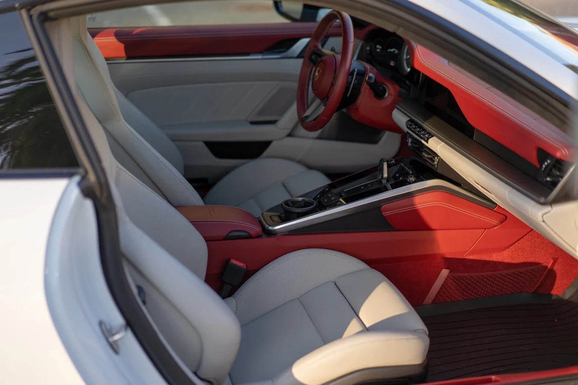2022 Porsche 911 (992.1) Turbo S, 17/27