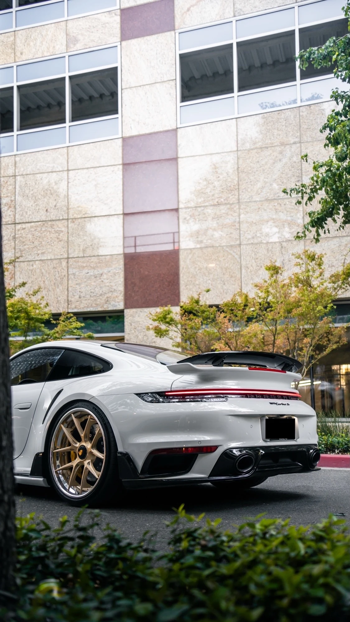 2022 Porsche 911 (992.1) Turbo S, 24/27