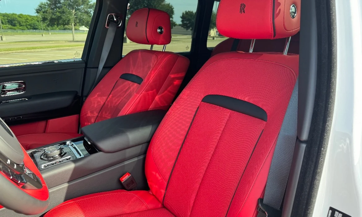 2024 Rolls-Royce Cullinan, 8/17