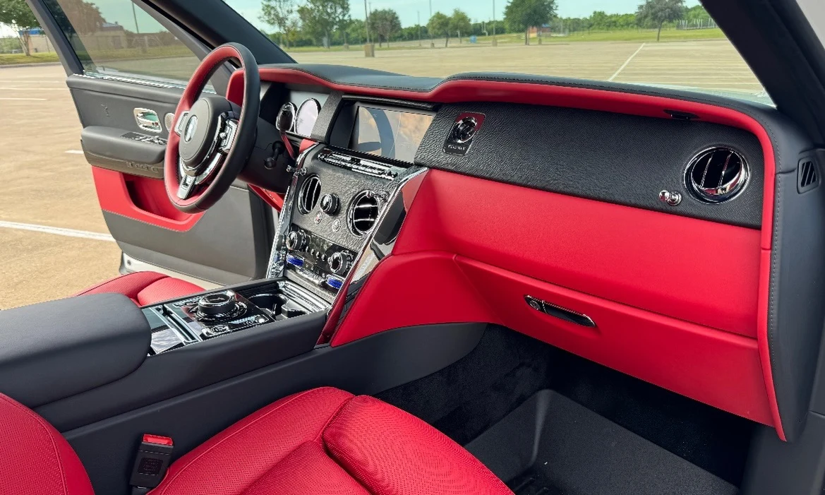 2024 Rolls-Royce Cullinan, 14/17