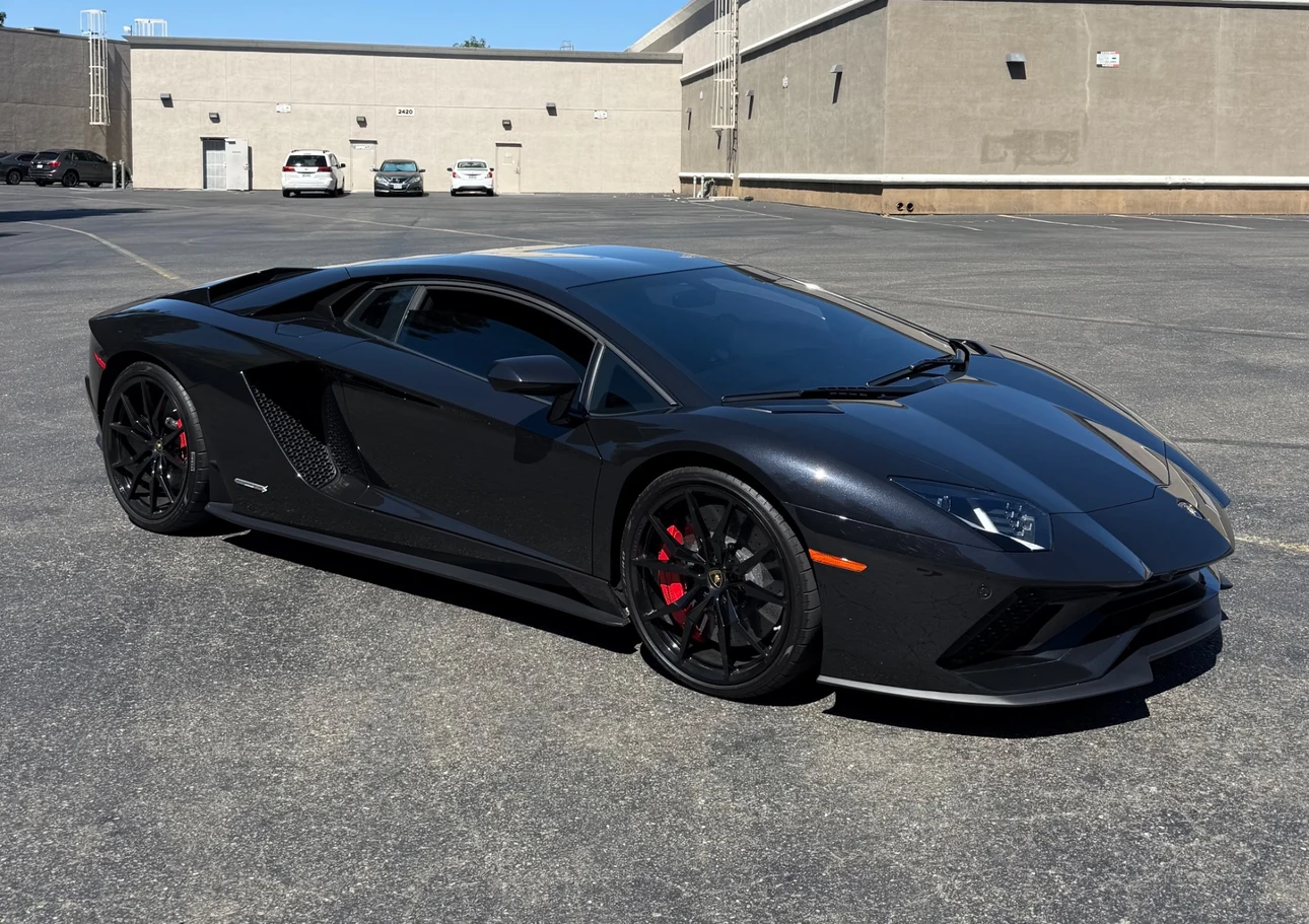 Lamborghini Aventador S | iLusso Palm Beach