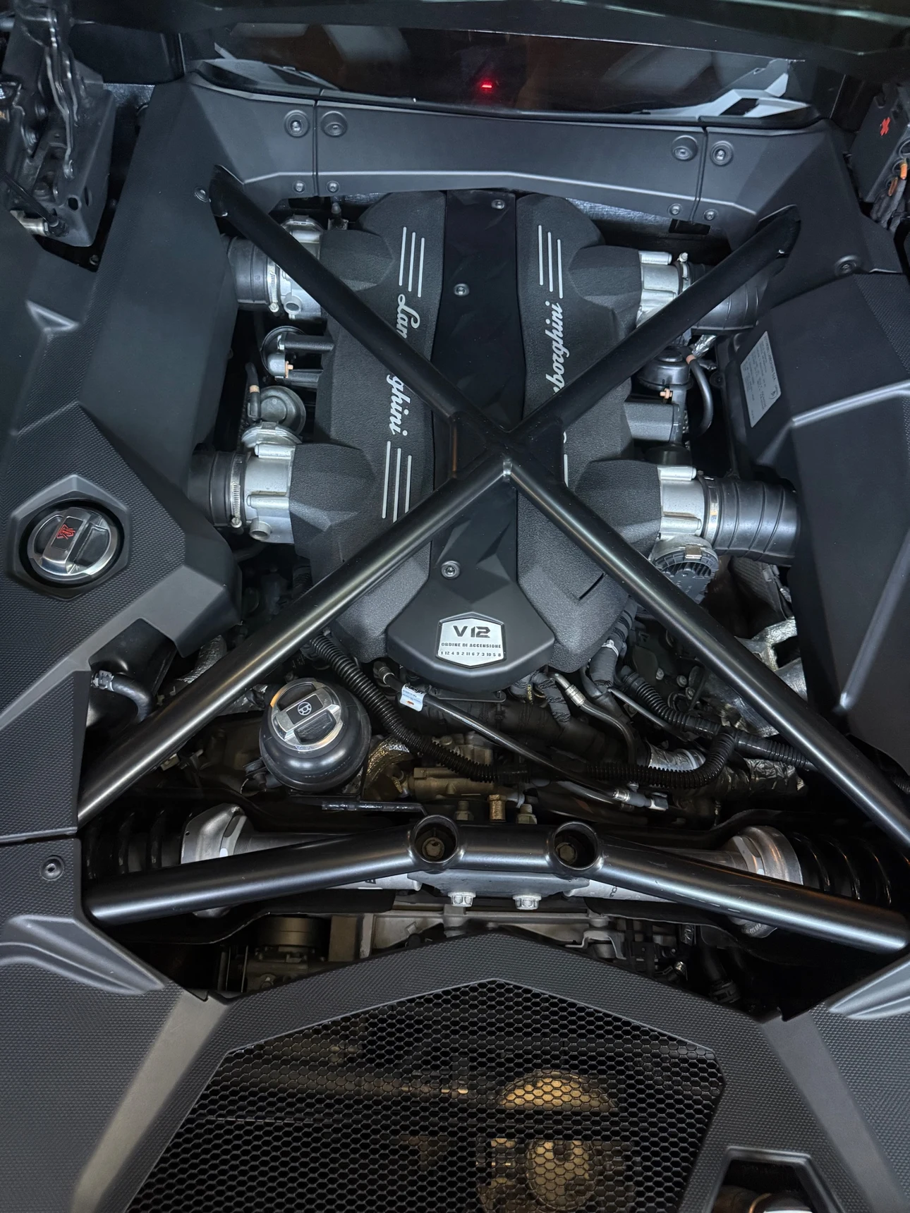 2018 Lamborghini Aventador S, 10/19