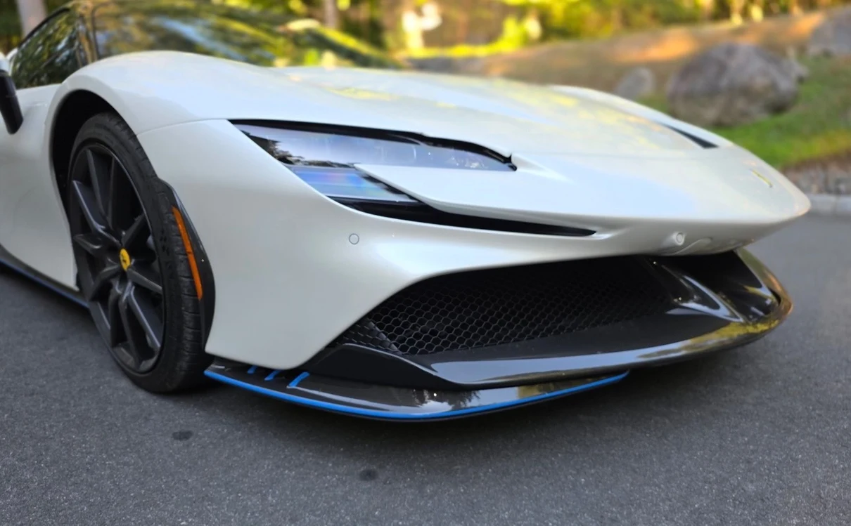 2023 Ferrari SF90 Stradale, 5/19
