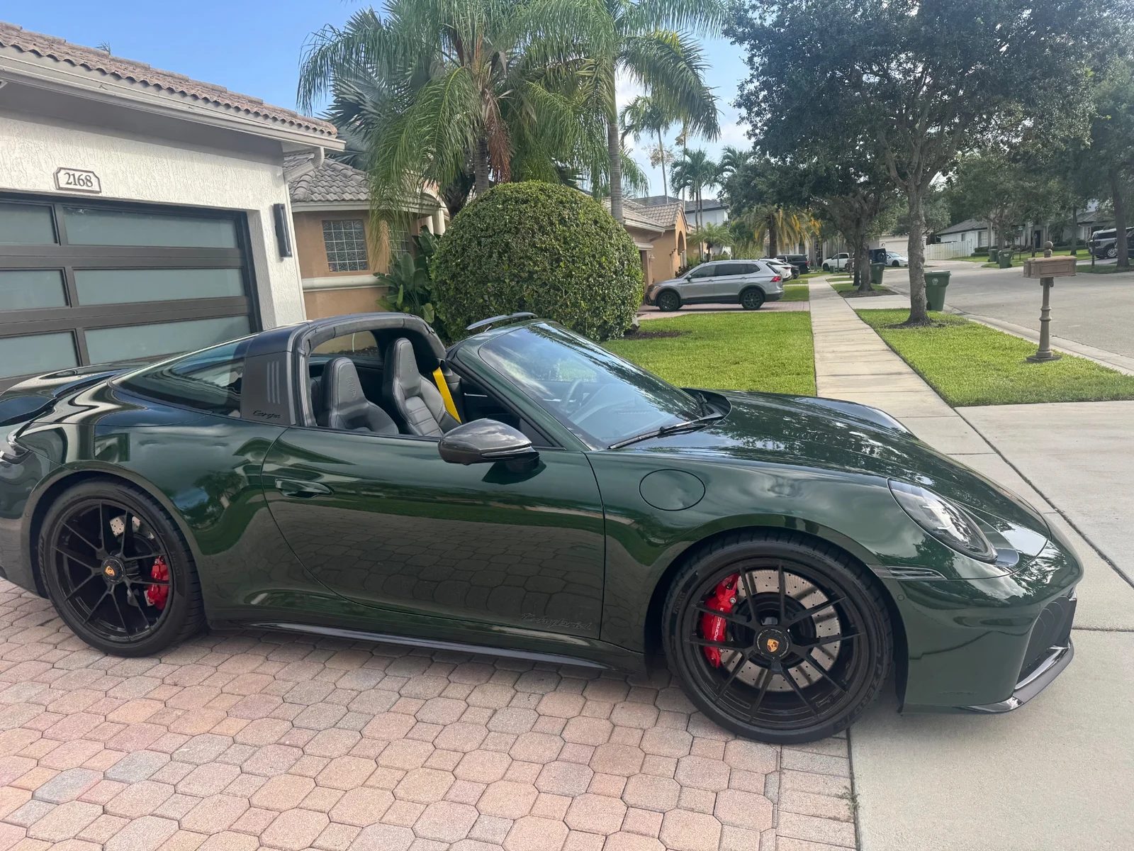 2026 Porsche 911 (992.2) Targa 4 GTS, 2/18