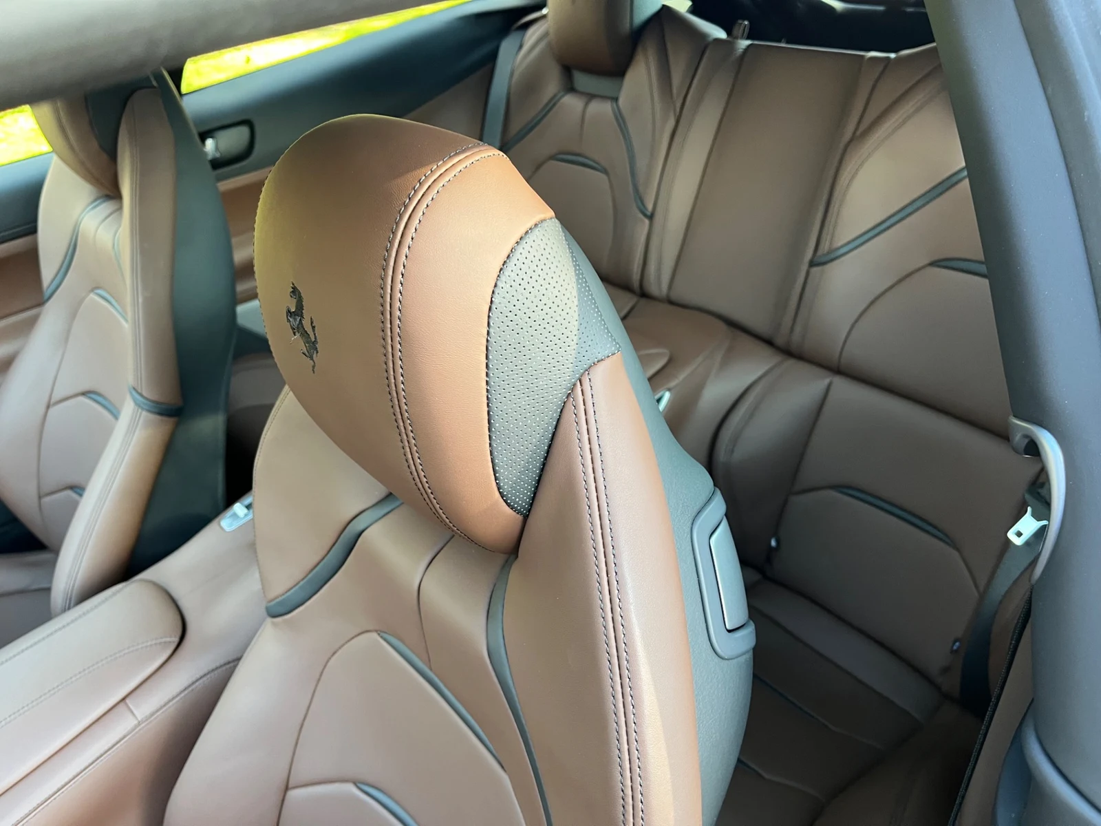 2018 Ferrari GTC4Lusso T, 11/16