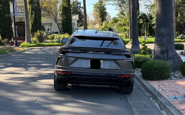 2022 Lamborghini Urus, 5/16