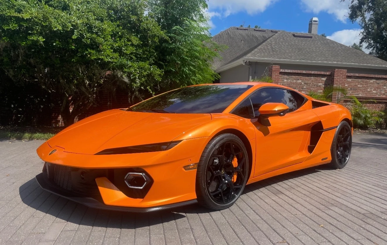 Lamborghini Temerario | iLusso Palm Beach