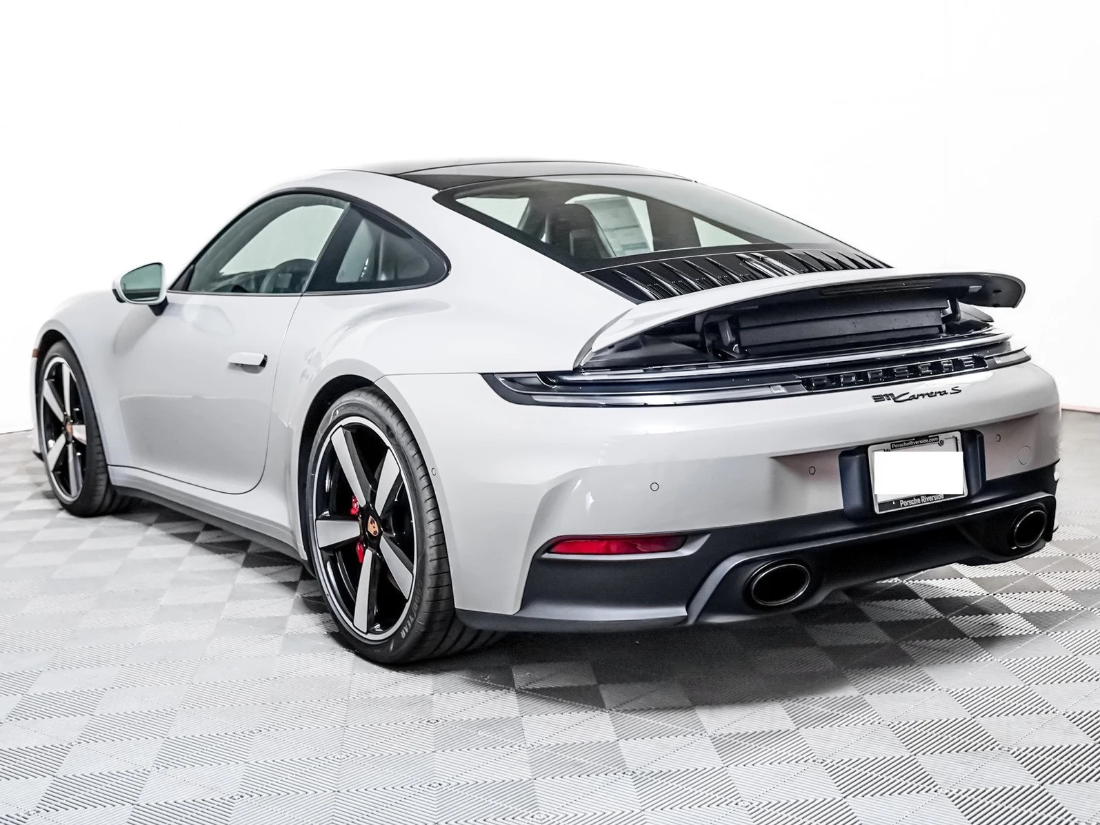 2025 Porsche 911 (992) Carrera S, 3/9