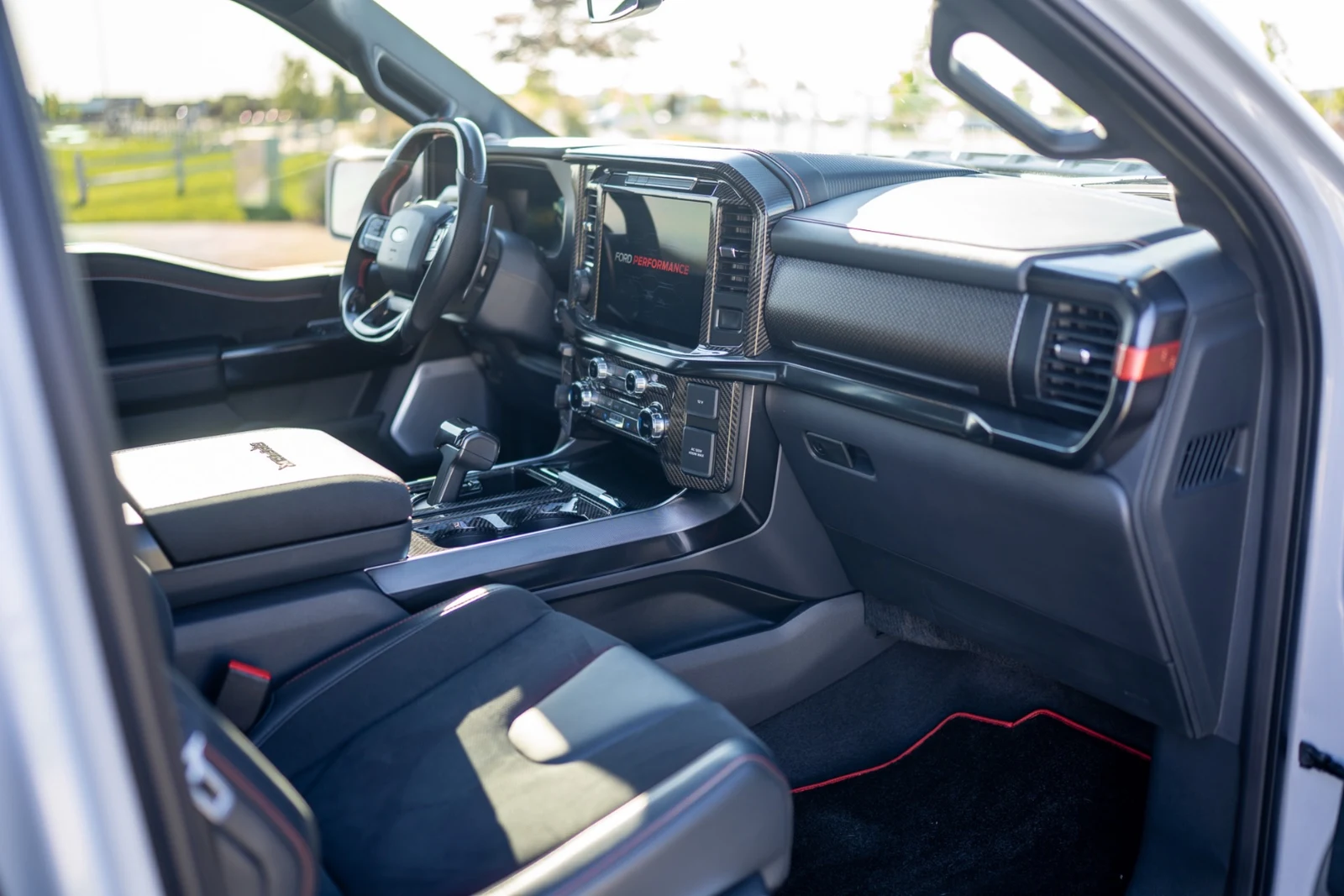 2025 Ford F-150 Raptor R, 11/22