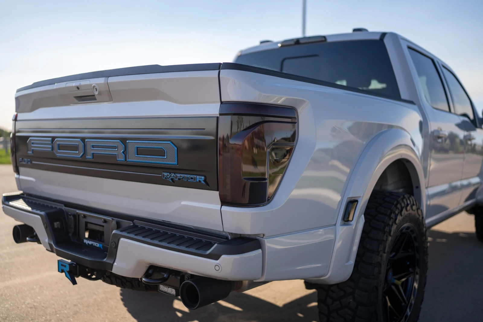 2025 Ford F-150 Raptor R, 19/22