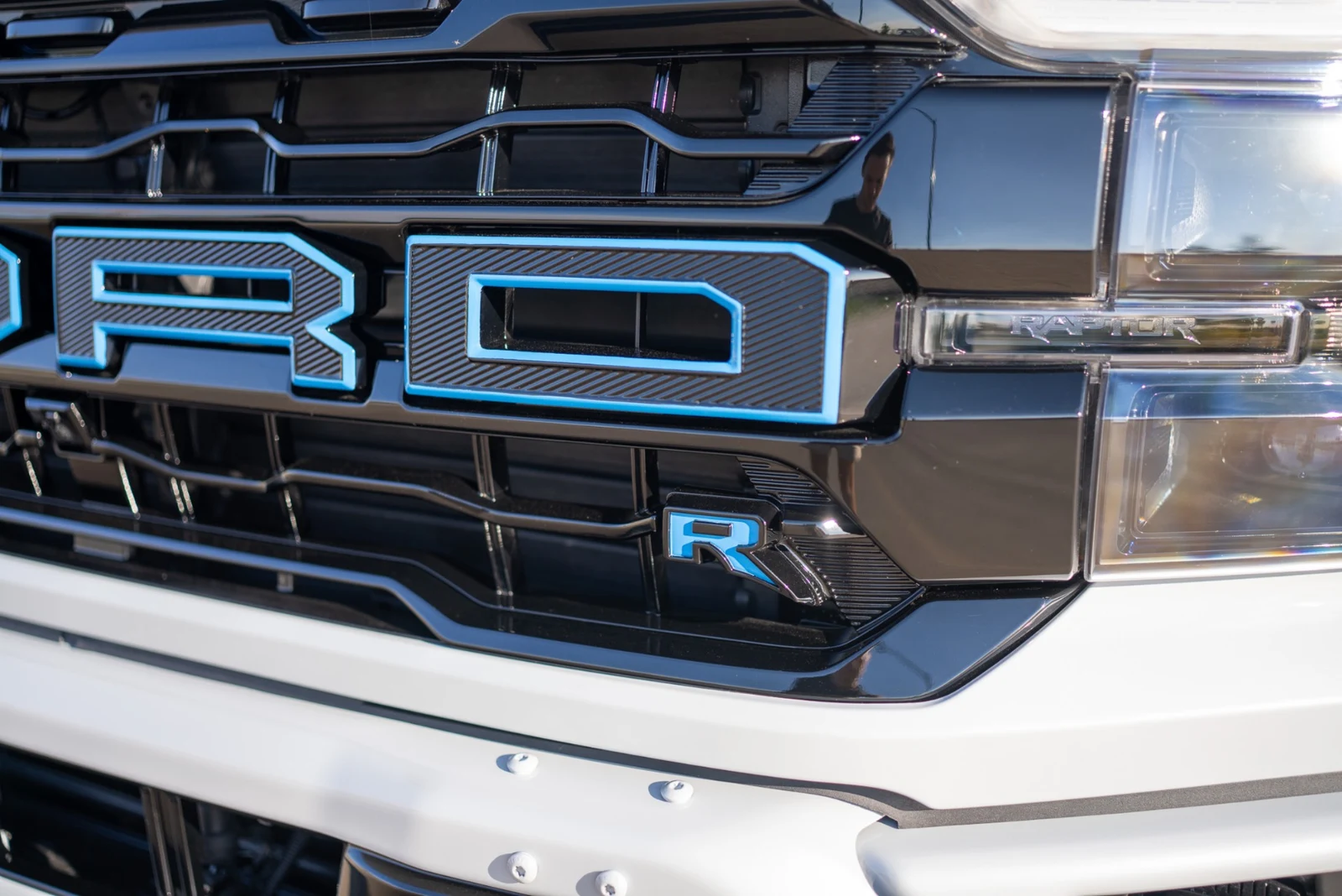 2025 Ford F-150 Raptor R, 21/22