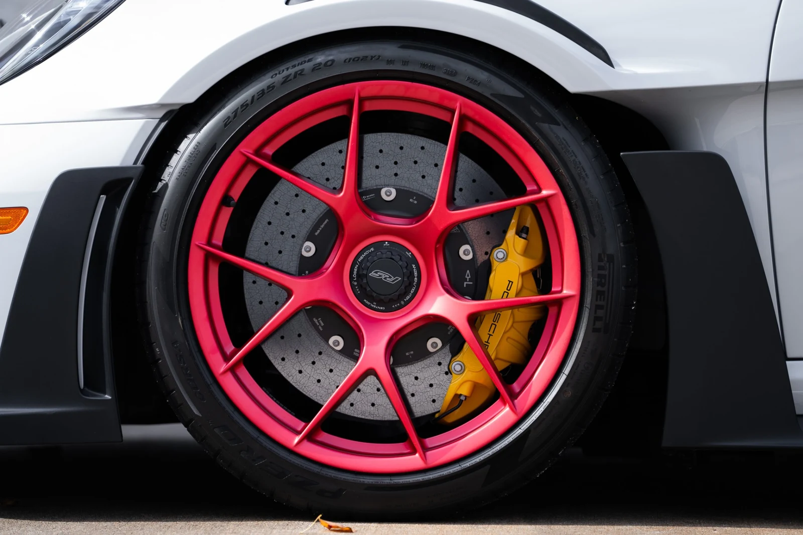 2025 Porsche 911 GT3 RS, 28/30