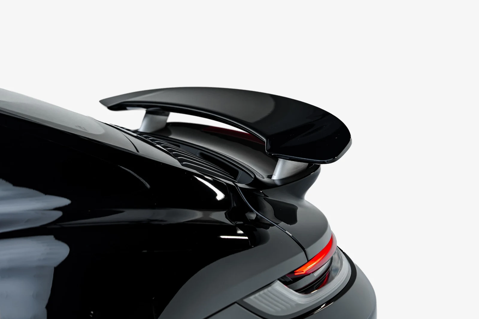 2021 Porsche 911 Turbo S, 16/30