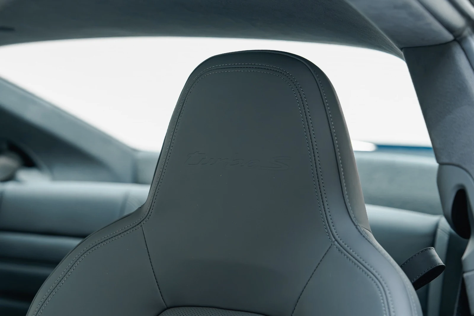 2022 Porsche 911 Turbo S, 21/30