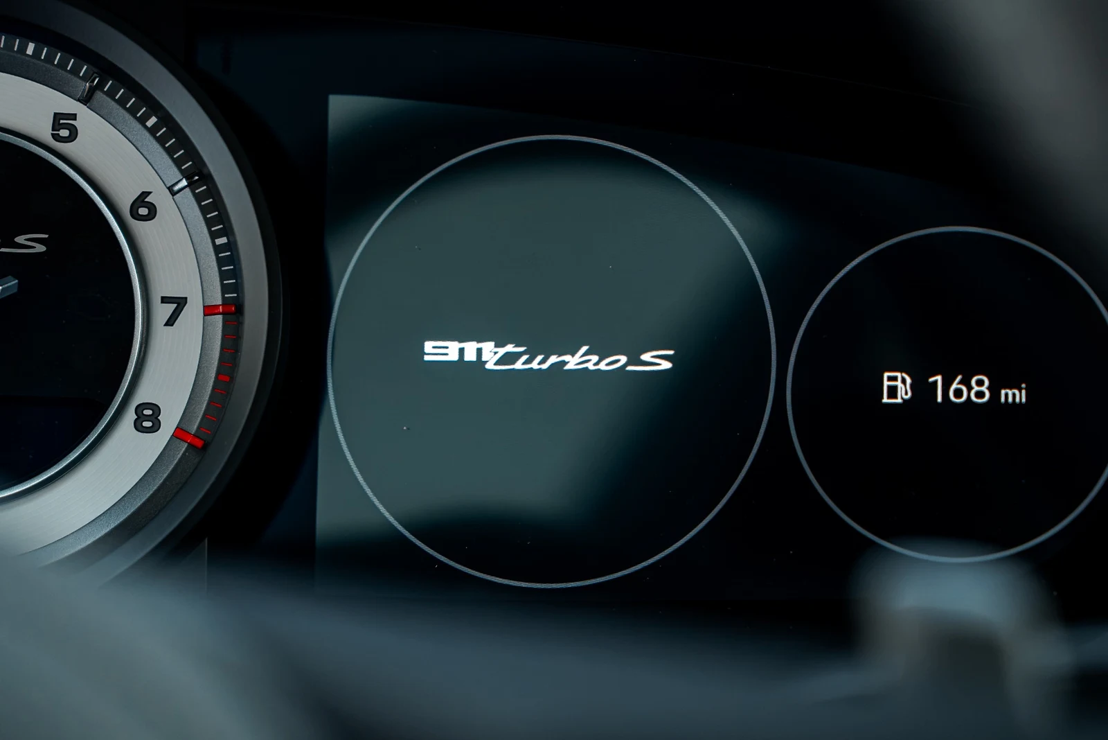 2022 Porsche 911 Turbo S, 29/30