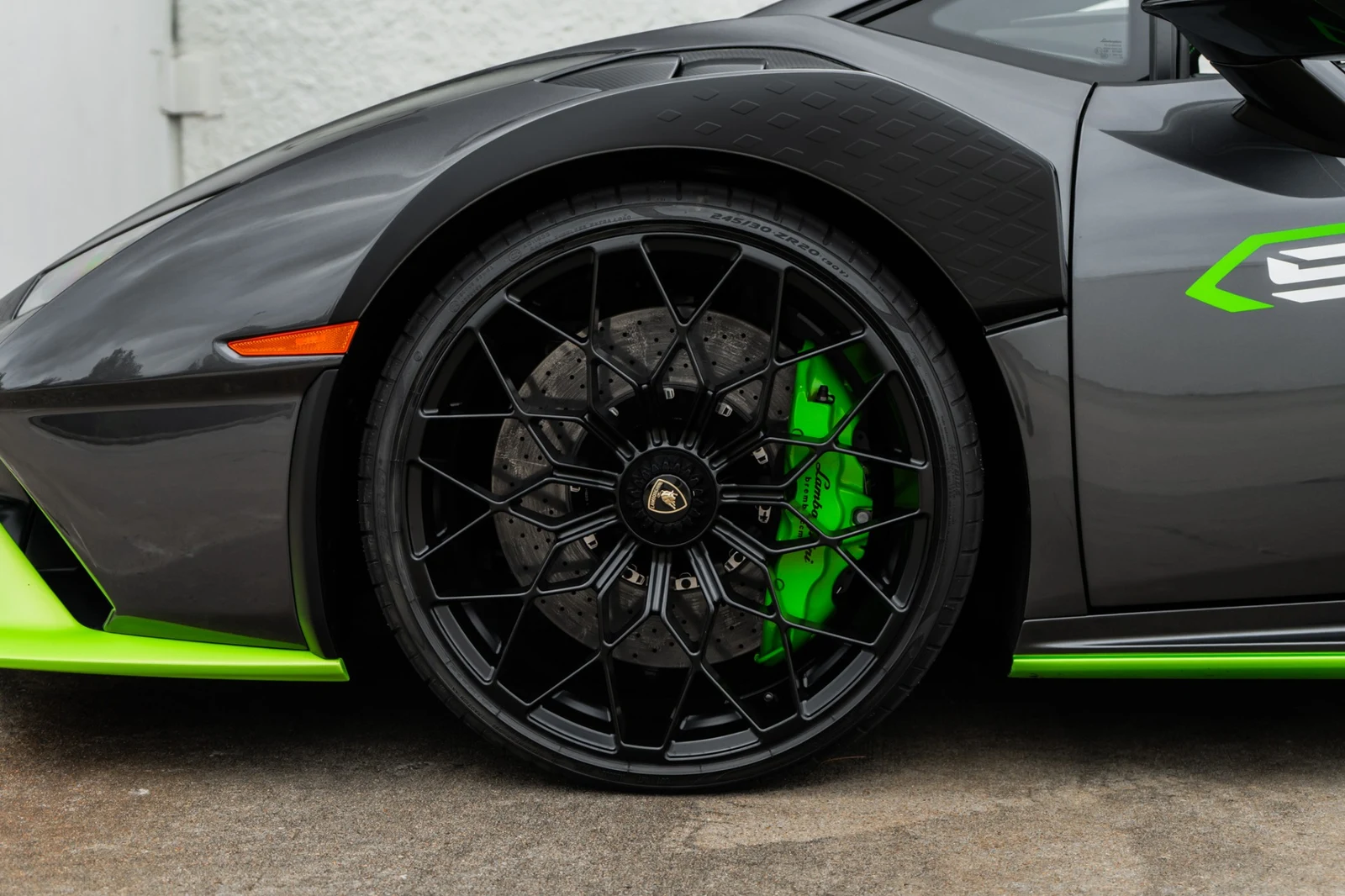 2021 Lamborghini Huracán STO, 27/30