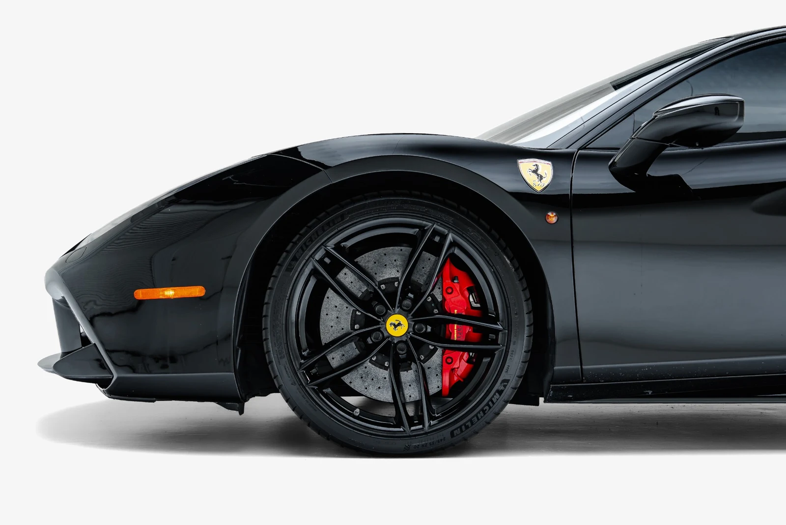2016 Ferrari 488 GTB, 8/30