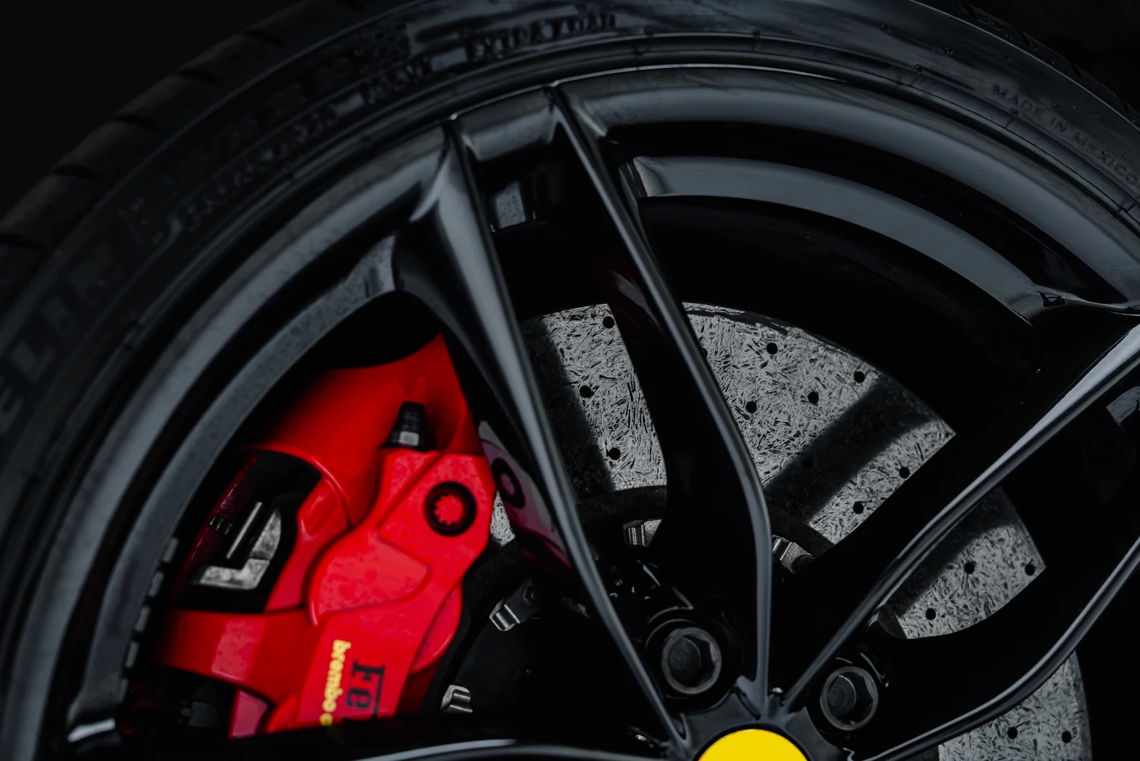 2016 Ferrari 488 GTB, 16/30