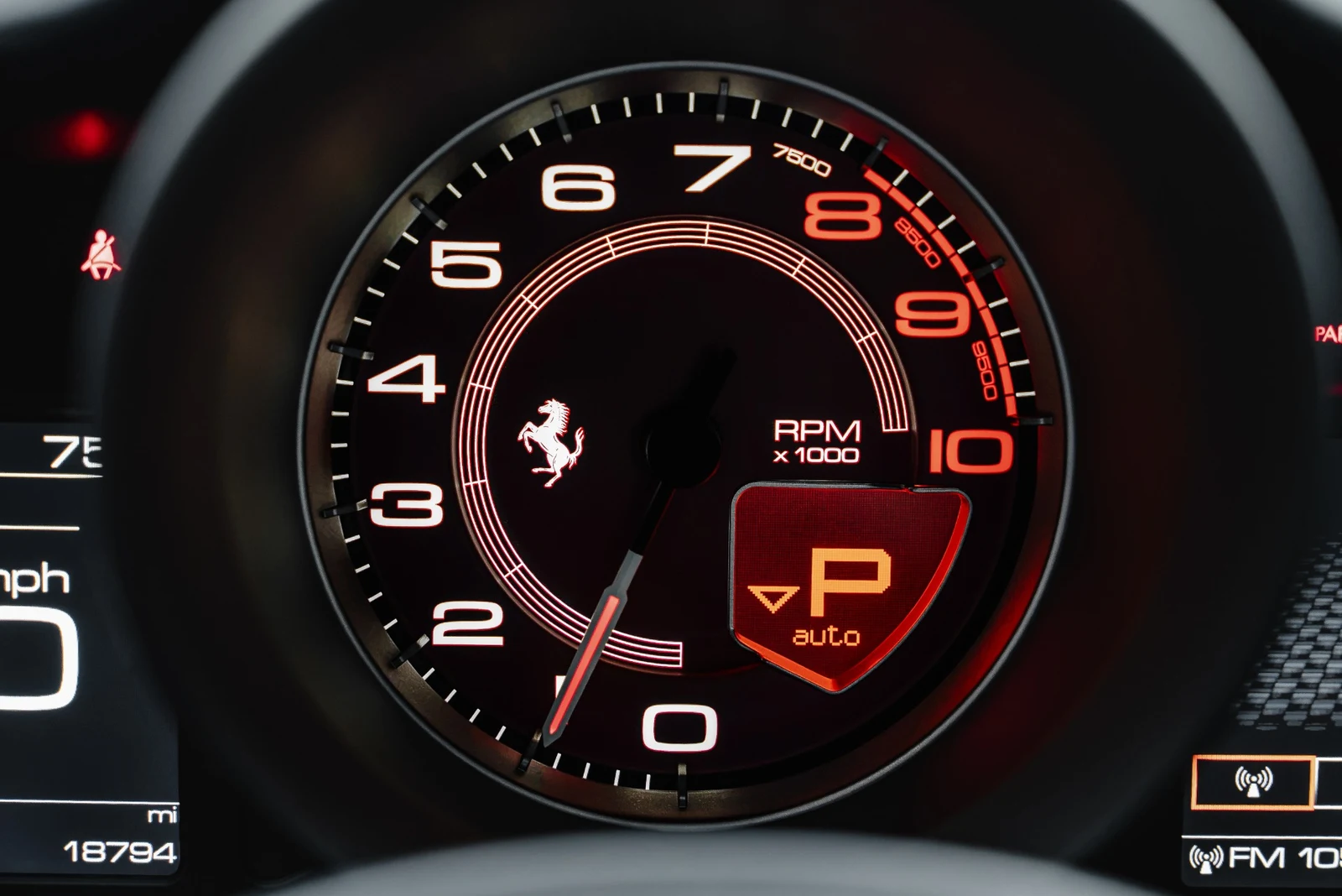 2016 Ferrari 488 GTB, 27/30