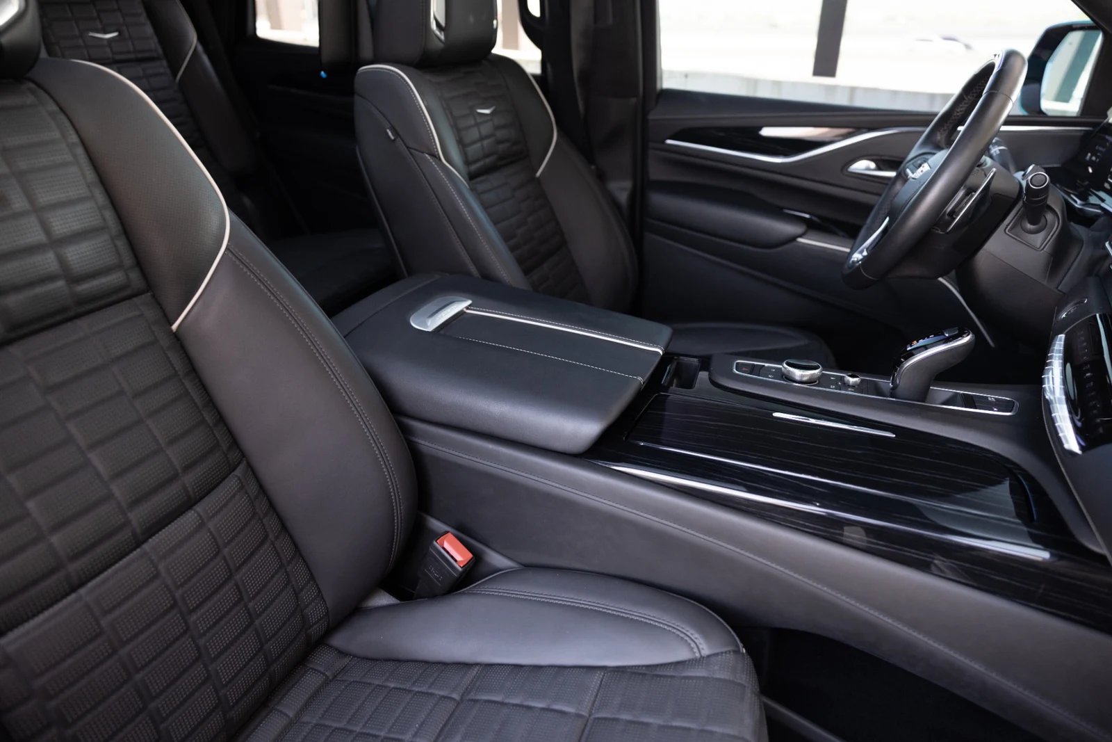 2024 Cadillac Escalade-V, 20/30
