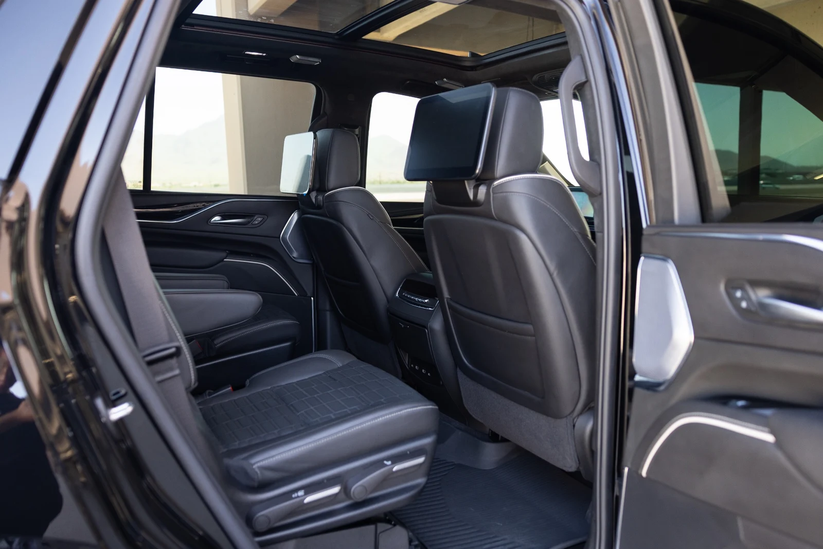 2024 Cadillac Escalade-V, 21/30