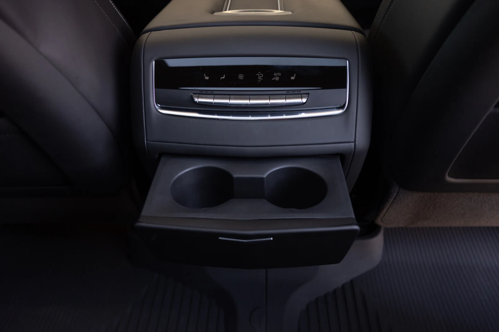 2024 Cadillac Escalade-V, 22/30