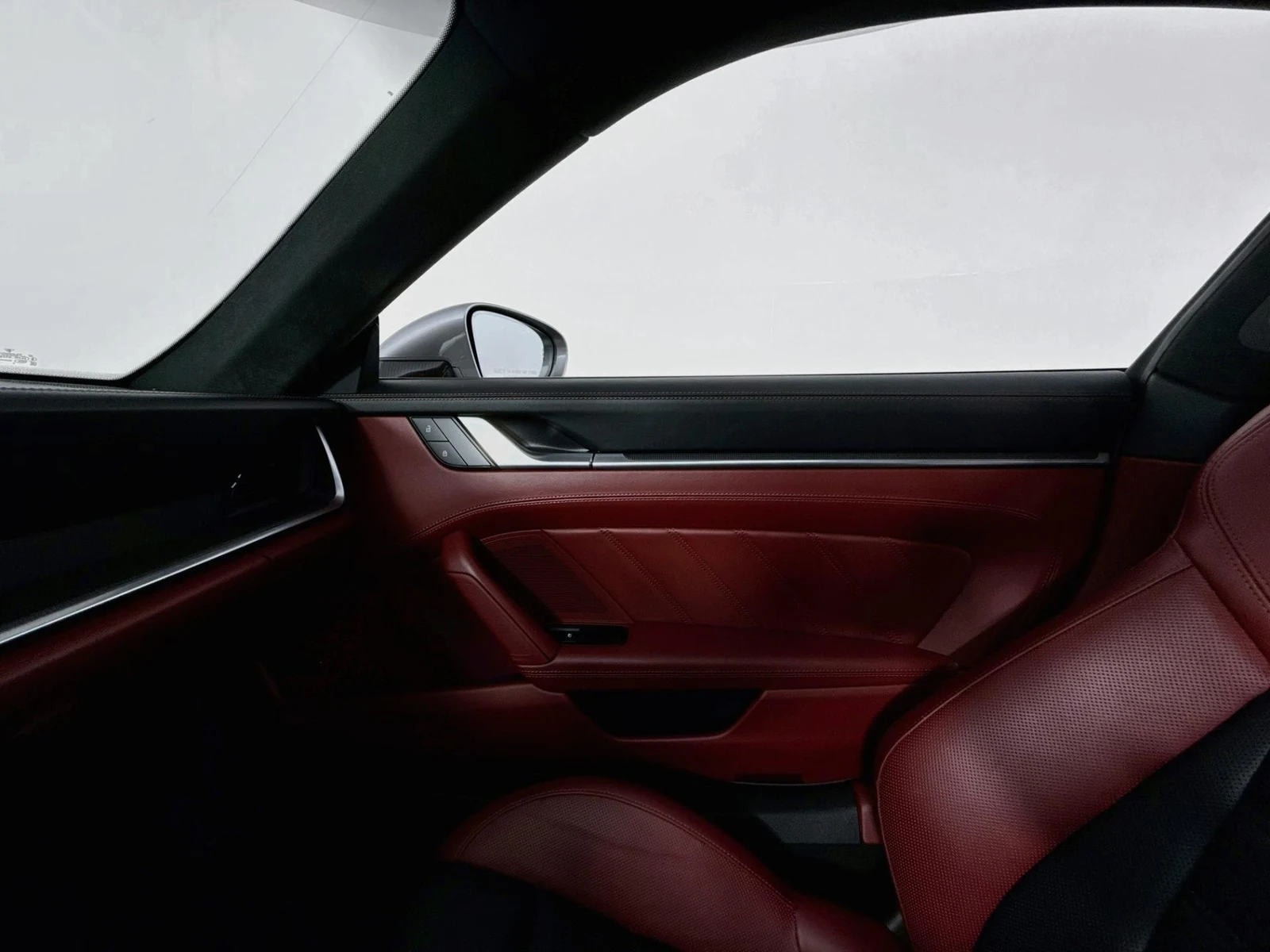 2023 Porsche 911 Turbo S, 17/30