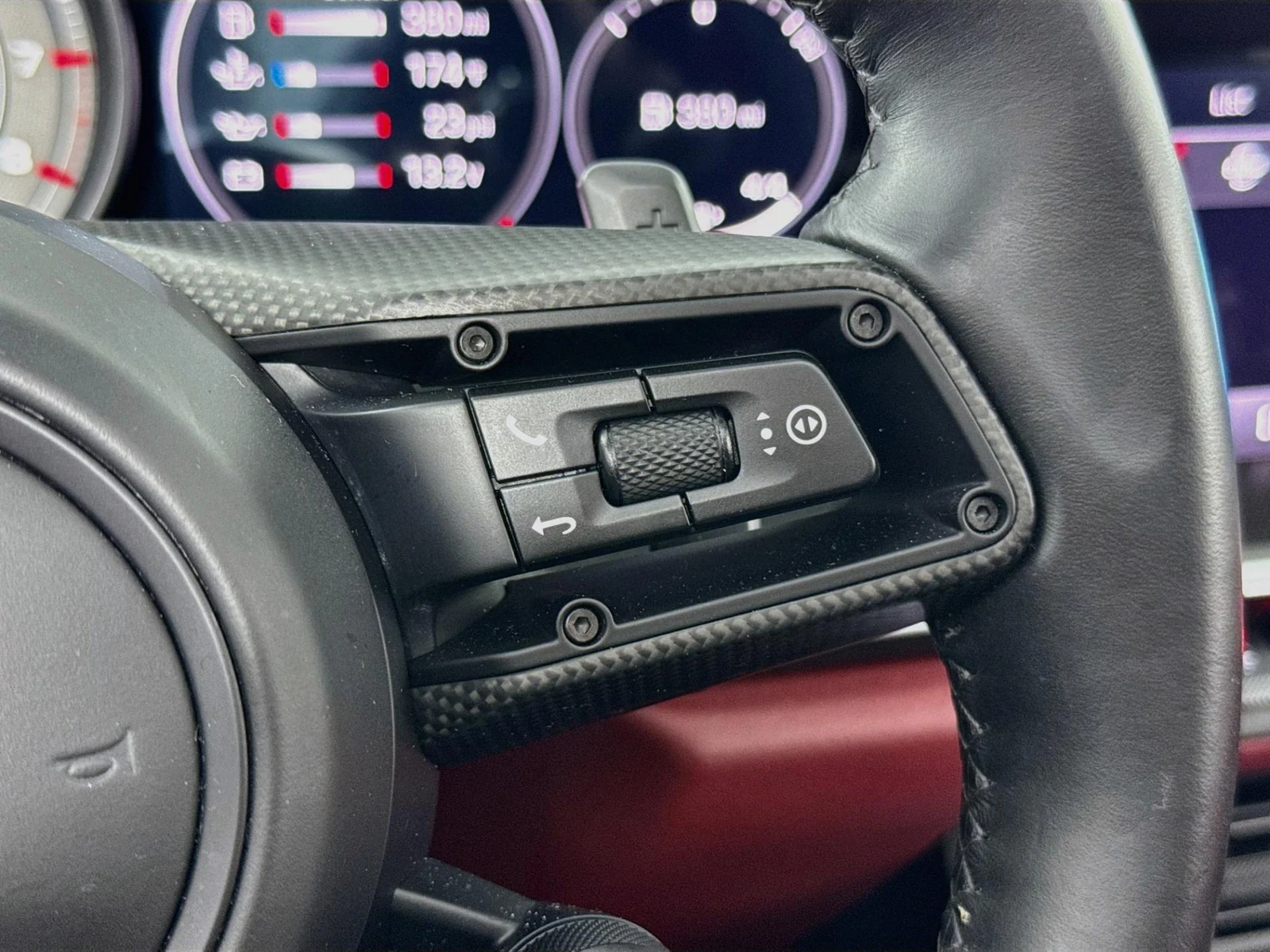 2023 Porsche 911 Turbo S, 18/30