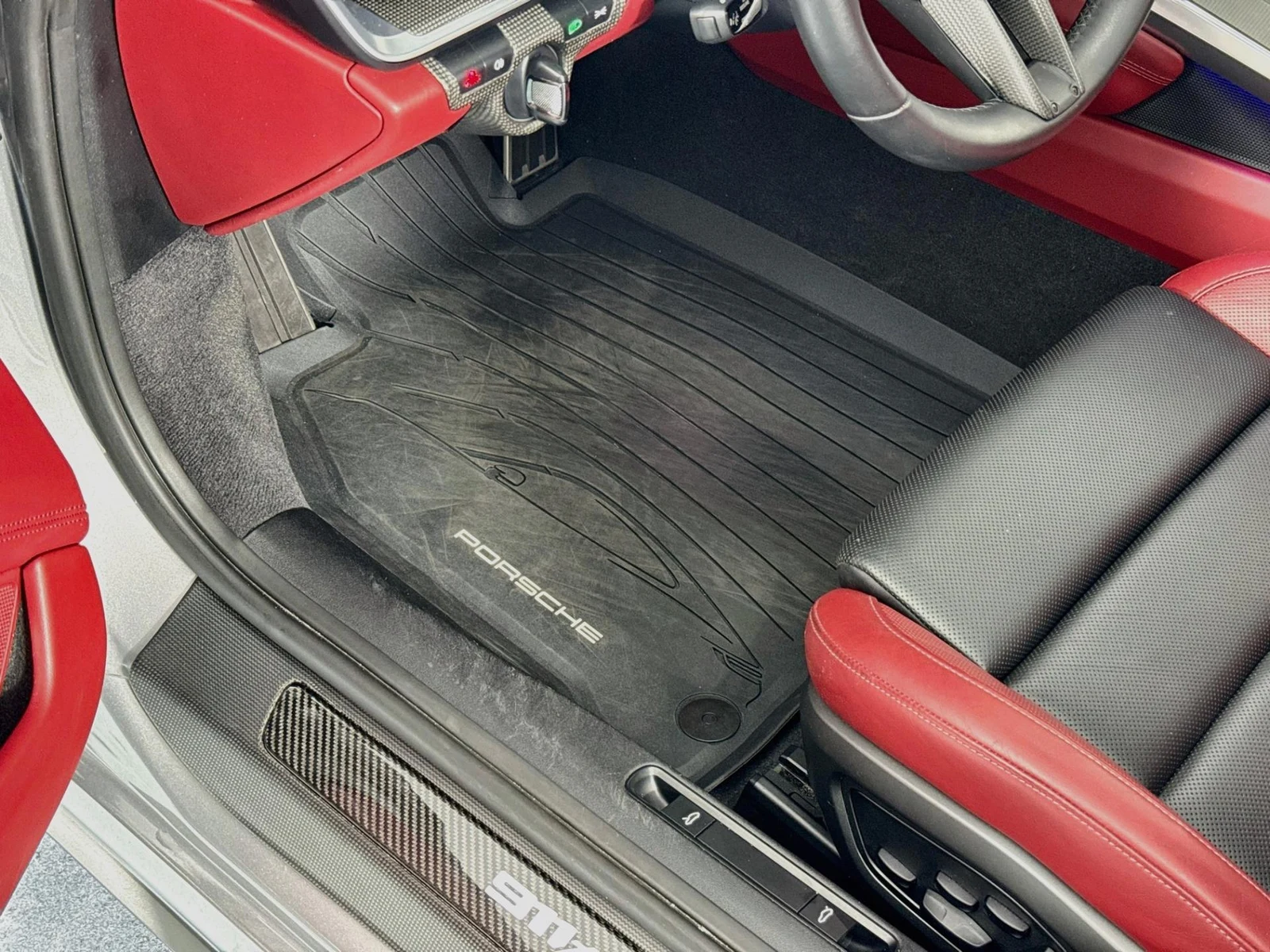 2023 Porsche 911 Turbo S, 20/30