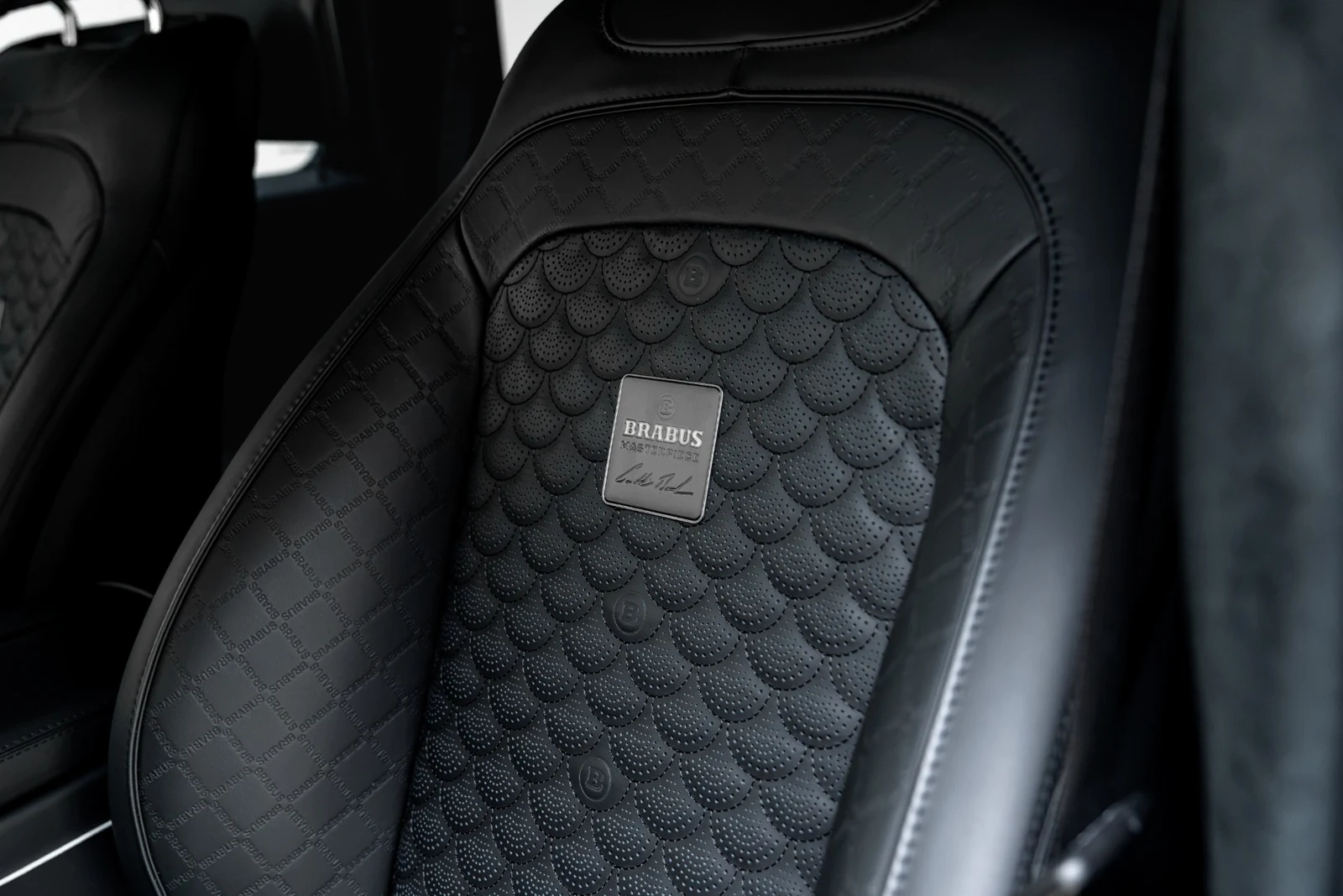 2025 BRABUS 800 Superblack Masterpiece (G 63), 13/30