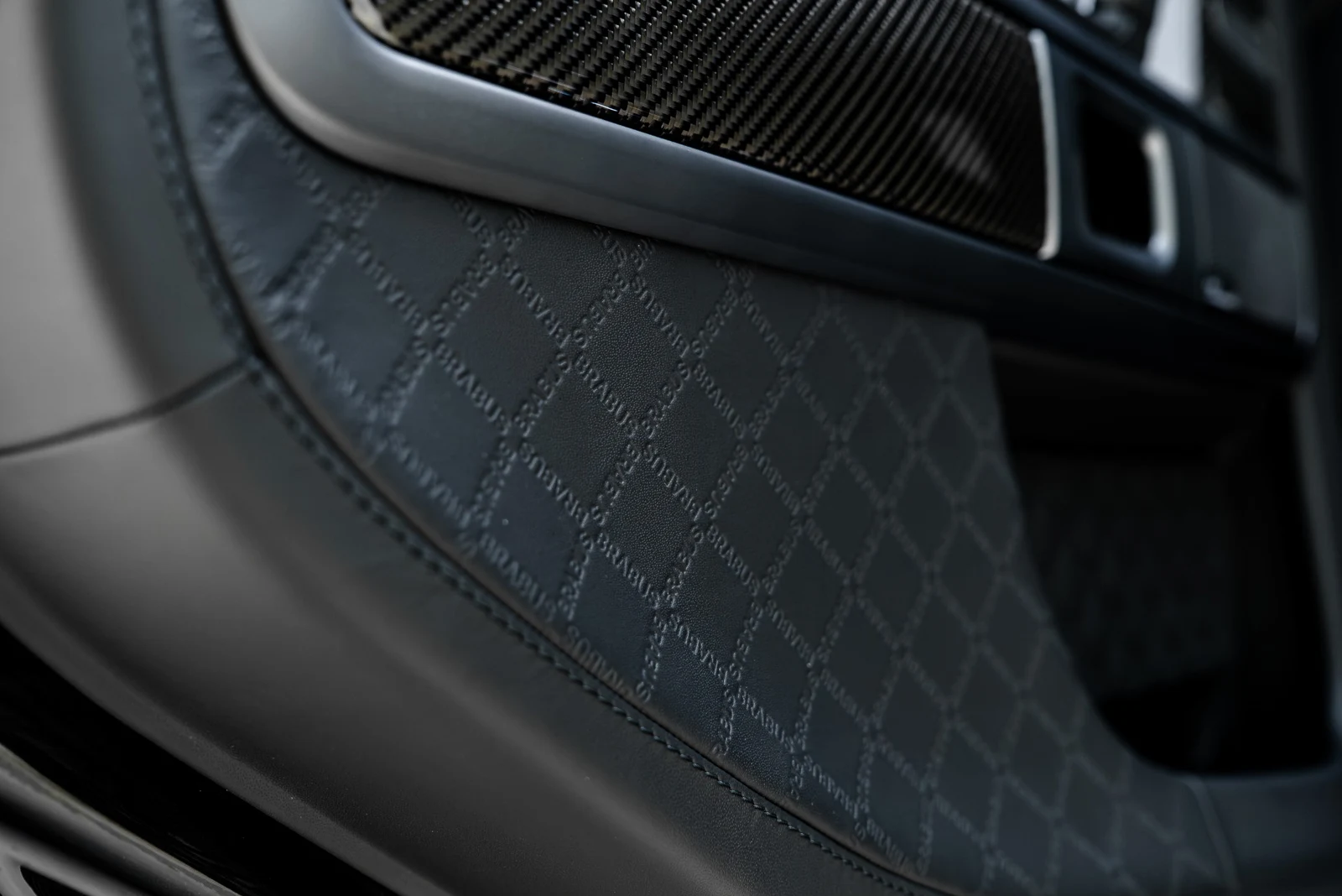 2025 BRABUS 800 Superblack Masterpiece (G 63), 23/30