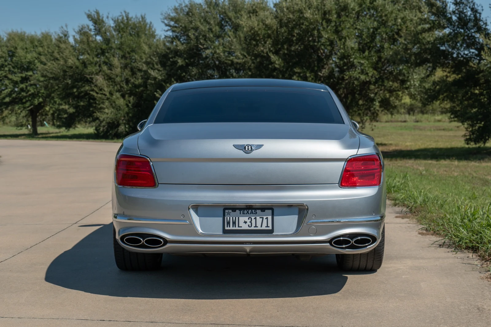 2022 Bentley Flying Spur V8, 3/30