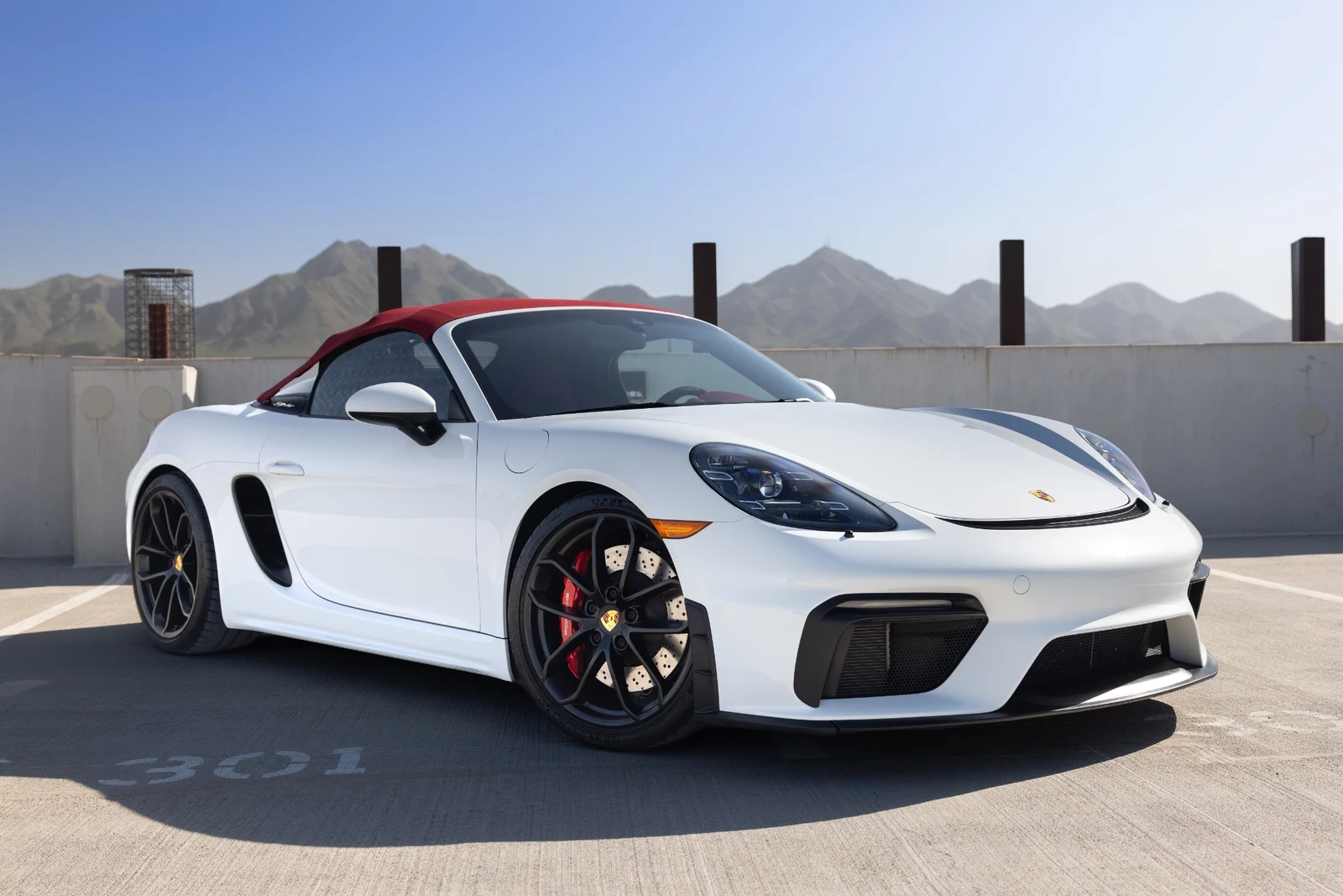 2020 Porsche 718 Boxster Spyder, 2/30