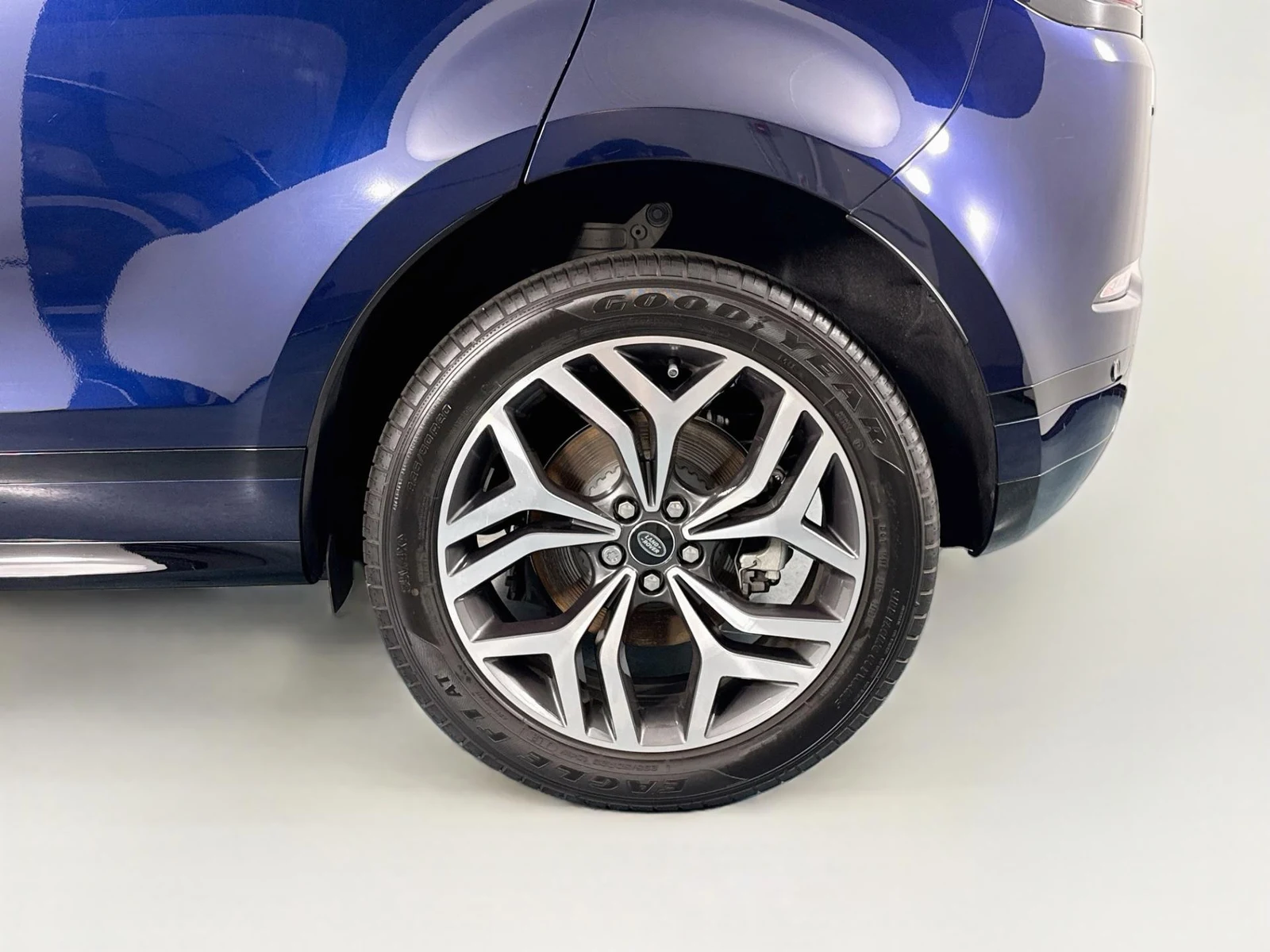 2023 Land Rover Range Rover Evoque P250 R-Dynamic SE, 17/30